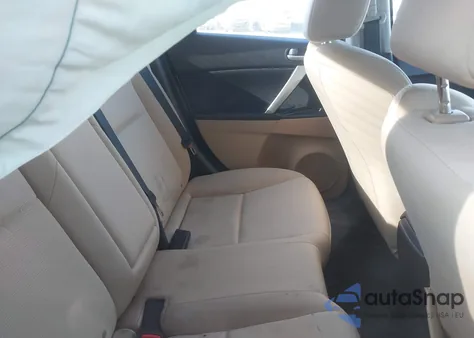 2010 Mazda Mazda3 S Sport z USA, uszkodzony, nr VIN JM1BL1S64A1305830